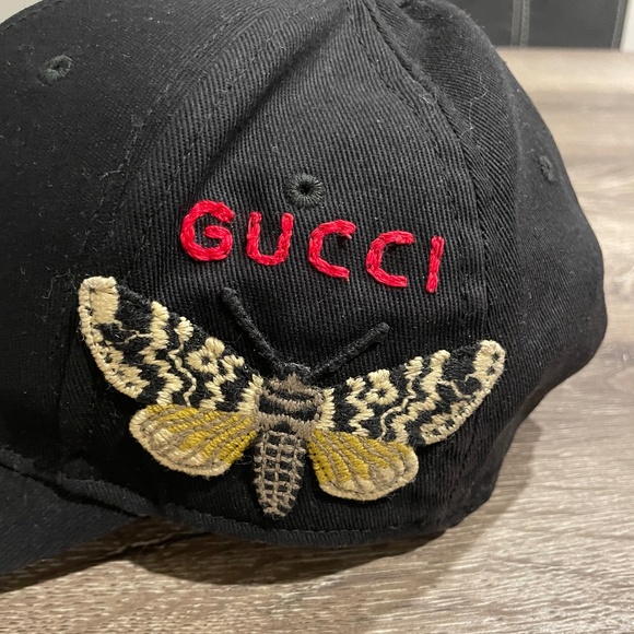 GUCCI X MLB NY Yankees Black Embroidered Butterfly 57-61 CM - Picture 6 of 9